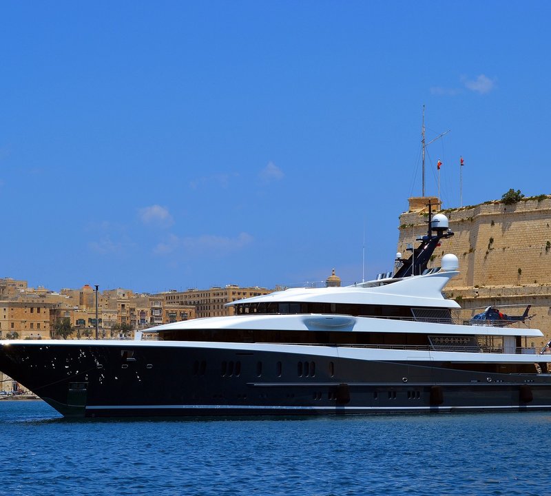 PHOENIX 2 Yacht Charter Details, Lurssen | CHARTERWORLD Luxury Superyachts